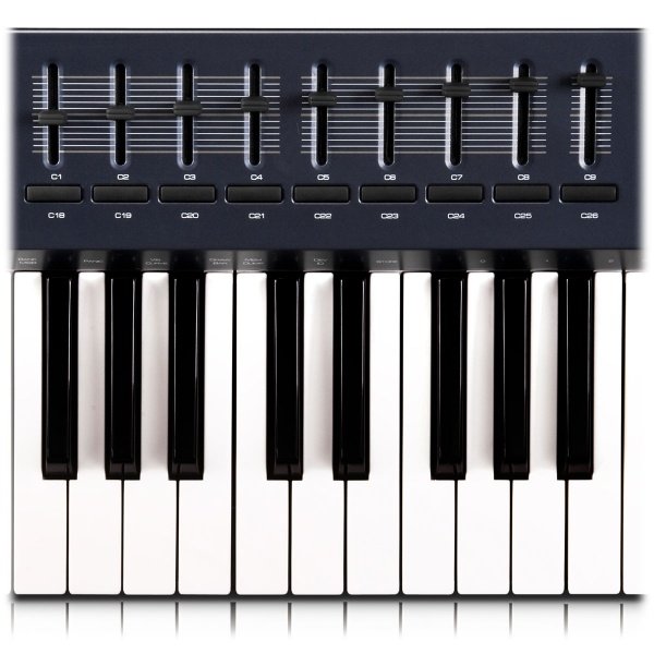 M-AUDIO OXYGEN61 MIDI Keyboard61鍵 Amazon.com: MIDI Controller Bundle - 61-Key USB MIDI